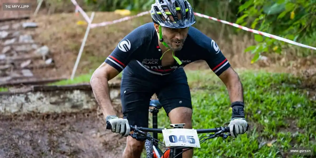 南宫NG28🧗‍♂️攀登高峰，头顶的天空永远更高更远！